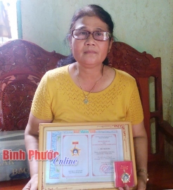 Bà Điểu Thị Hương - cộng tác viên dân số tiêu biểu