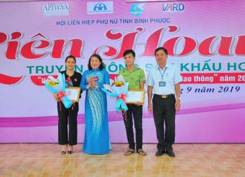 HỘI LHPN TỈNH: LIÊN HOAN TRUYỀN THÔNG SÂN KHẤU HOÁ “UỐNG CÓ TRÁCH NHIỆM, THỰC HIỆN AN TOÀN GIAO THÔNG” NĂM 2019
