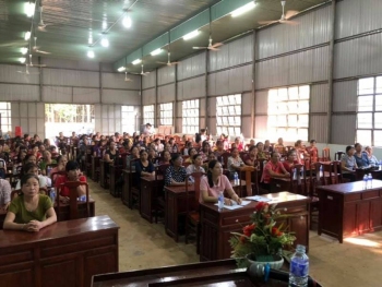 Hội LHPN huyện Phú Riềng truyền thông Luật Giao thông đường bộ, chính sách Bảo hiểm xã hội, bảo hiểm y tế hộ gia đình