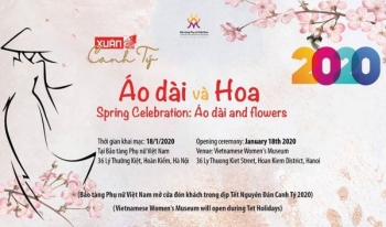 Áo dài và Hoa