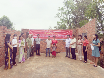 LỄ KHỞI CÔNG  Xây dựng mái ấm tình thương cho hội viên phụ nữ nghèo Tại thôn 10 xã Thống Nhất, huyện Bù Đăng