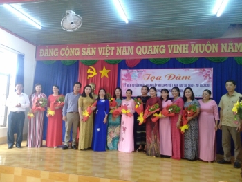 Hội LHPN xã Phú Sơn tổ chức toạ đàm nhân kỷ niệm 90 năm ngày thành lập Hội LHPN Việt Nam 20/10