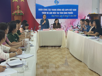ĐOÀN CÔNG TÁC TRUNG ƯƠNG HỘI LHPN VIỆT NAM  THĂM VÀ LÀM VIỆC TẠI TỈNH BÌNH PHƯỚC