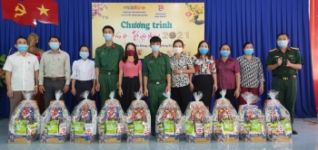 Hội LHPN huyện Bù Đăng chăm lo cho hội viên, phụ nữ  có hoàn cảnh khó khăn nhân dịp Tết Nguyên đán Tân Sửu năm 2021