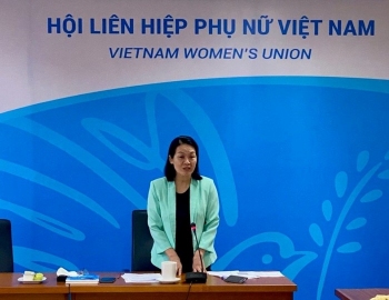 Tham vấn chuyên gia về một số vấn đề bảo đảm an sinh xã hội cho phụ nữ