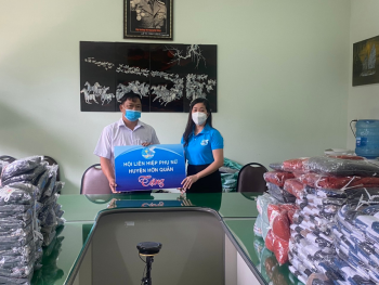 TRÁI TIM “ẤM LỬA” GIỮA MÙA ĐÔNG LẠNH