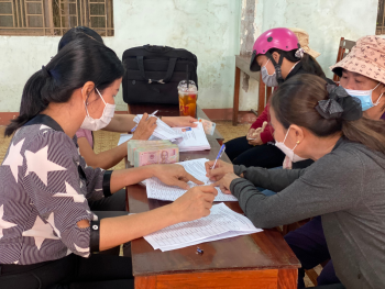 Hội Liên hiệp Phụ nữ tỉnh giải ngân 705 triệu đồng từ nguồn vốn Chương trình hỗ trợ phụ nữ giảm nghèo
