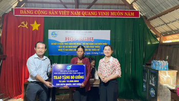 Hiệu quả từ mô hình “Hỗ trợ, nâng cao kiến thức bảo vệ an ninh biên giới, thúc đẩy phát triển kinh tế cho gia đình phụ nữ dân tộc thiểu số”