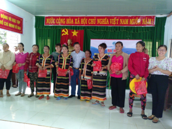 Hội LHPN xã Tân Thành ra mắt mô hình  “Tập hợp phụ nữ tín đồ có đạo Tin lành tham gia sinh hoạt Hội”