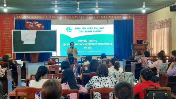 Tập huấn kiến thức, kỹ năng  cho chi hội trưởng, tổ trưởng tổ phụ nữ năm 2022