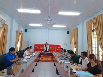 Thành viên ban đại diện Hội đồng quản trị Ngân hàng Chính sách xã hội (HĐQT NHCSXH) tỉnh thực hiện kiểm tra giám sát năm 2022 trên địa bàn huyện Bù Gia Mập