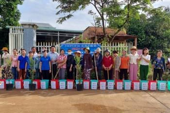 Ra mắt mô hình "Phân loại, xử lý rác thải sinh hoạt tại hộ gia đình”