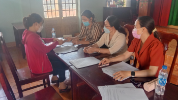 Hội Liên hiệp Phụ nữ tỉnh giải ngân 1.105 triệu đồng từ nguồn vốn Chương trình hỗ trợ phụ nữ giảm nghèo