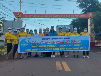 Phụ nữ Đồng Xoài tích cực thực hiện các công trình, phần việc  tham gia xây dựng đô thị văn minh, kỷ cương, nghĩa tình