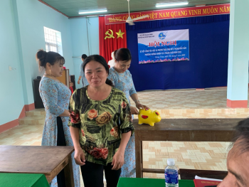 Chi hội phụ nữ ấp Hưng Thủy - gương điển hình trong triển khai  thực hiện hoạt động Hội, giúp nhau phát triển kinh tế, bảo vệ môi trường