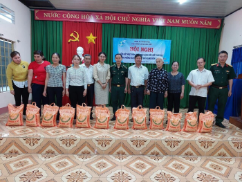 Hội Liên hiệp Phụ nữ các cấp trong tỉnh Bình Phước với hoạt động chăm lo tết Nguyên đán Quý Mão 2023