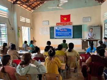 Xúc động tình người trong hành trình thực hiện đỡ đầu của Chi hội trưởng phụ nữ