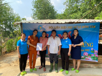 Ra mắt mô hình “chăn nuôi vịt đẻ trứng” tại xã Đồng Tâm