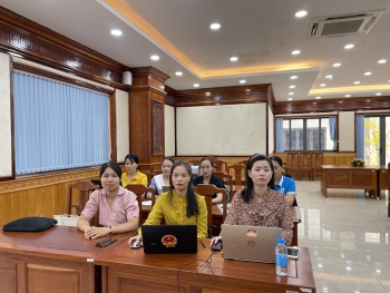 Tập huấn kỹ năng thiết kế infographic, tạo poster tuyên truyền cho Chủ tịch, Phó Chủ tịch Hội LHPN cơ sở