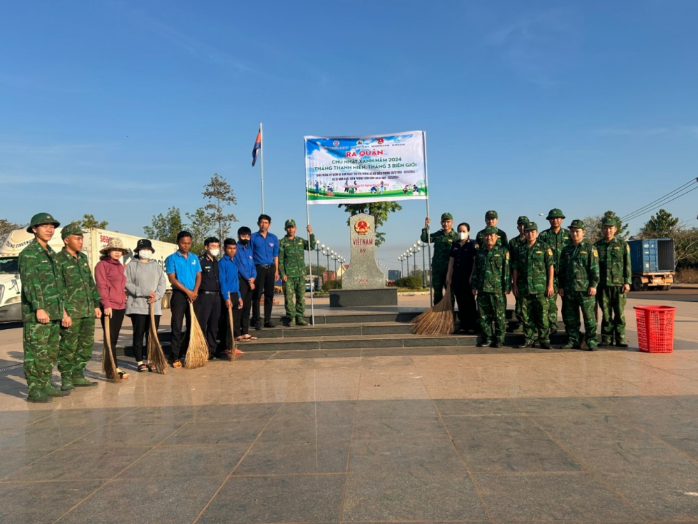 Lộc Hòa ra quân Chủ nhật xanh