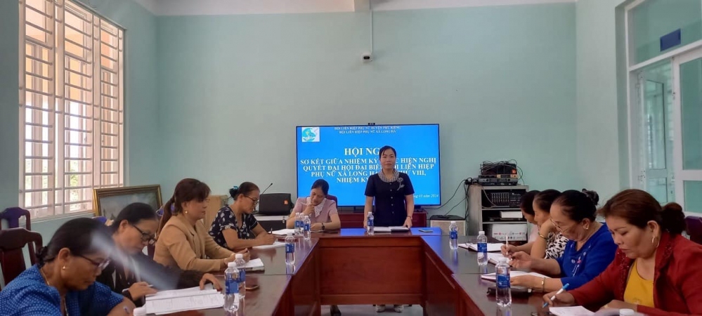 Hội LHPN xã Long Hà tổ chức sơ kết giữa nhiệm kỳ 2021-2026