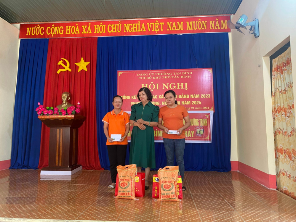 Hội viên tiêu biểu làm tốt công tác nhân đạo, từ thiện