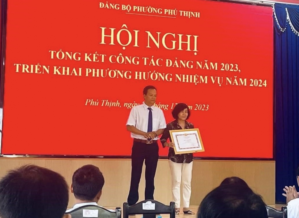 Tấm gương sáng trong “Học tập và làm theo tư tưởng, đạo đức, phong cách Hồ Chí Minh”