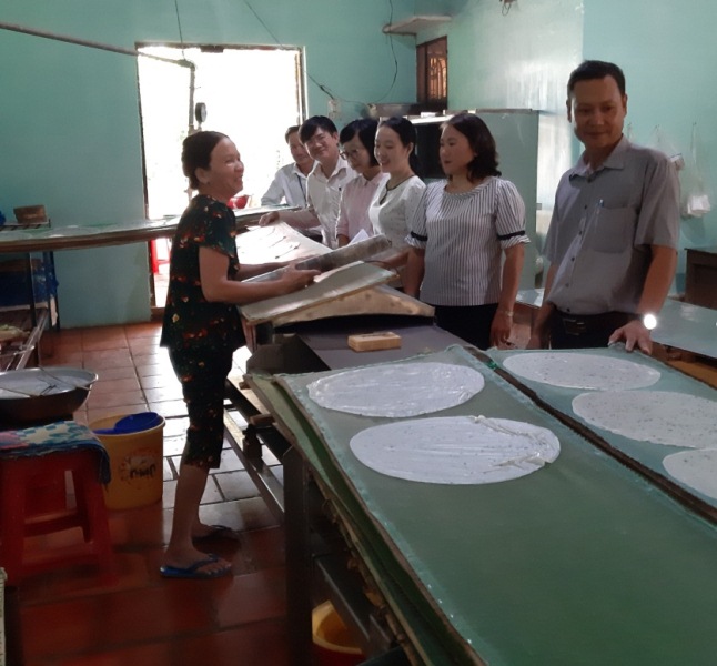 30 9 doan giam sat kiem tra thuc te co so trang my quang banh da hu tieu kho nguyen tan xa loc dien huyen loc ninh
