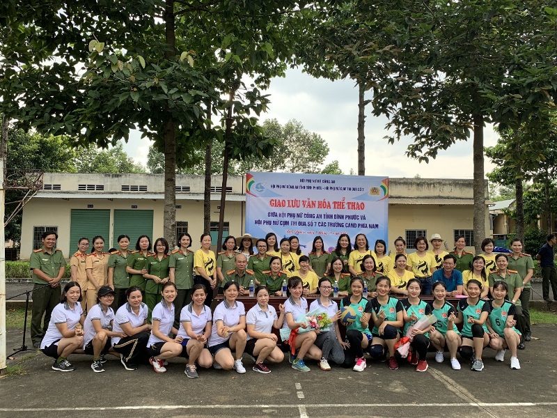 Hoạt động giao lưu VHVN-TDTT giữa Hội Phụ nữ Công an tỉnh  và Hội Phụ nữ Cụm thi đua số 7- Hội Phụ nữ các trường CAND phía Nam