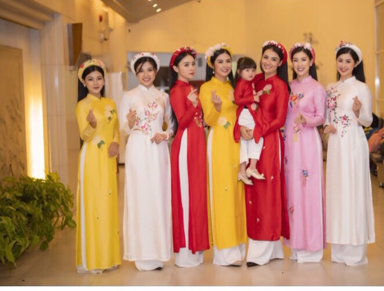 hinh ao dai 4